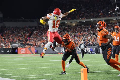 Game Thread: Cincinnati Bengals at Kansas City Chiefs : .